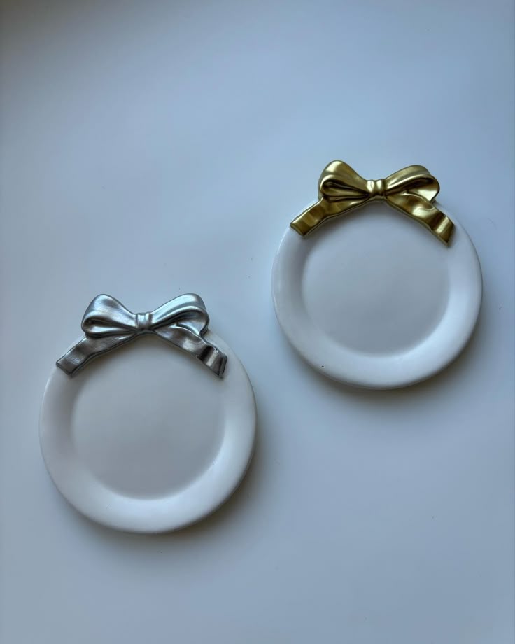 mini round tray with cute bow