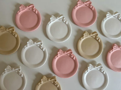 mini round tray with cute bow