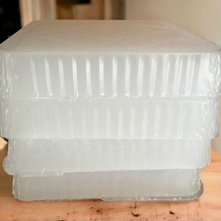 Transparent hard wax